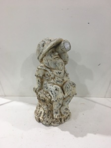 Statue de gnome de jardin à énergie solaire en gros, prix d'usine, décoration de lutin en résine antique avec lampe frontale LED pour l'extérieur - Product Image 2