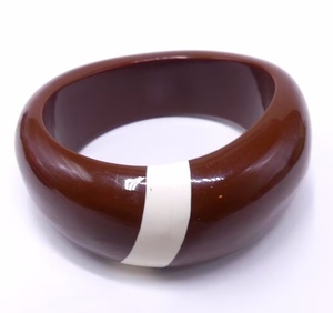 Nouveau bracelet en céramique classique de haute qualité, design marron et blanc, rayures élégantes, bijoux unisexes tendance, mariage, fête, femme - Product Image 1