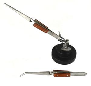 PINZAS DE SOLDADURA DE TERCERA MANO CON BLOQUEO CRUZADO HERRAMIENTA DE BANCO DE JOYERÍA. Hecho por Zarnab Surgical - Product Image 3