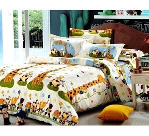 Kidzee Collection Premium Queen Size 3PCS Juego de sábanas planas Suave 400TC Tela estampada de microfibra 2 fundas de almohada Hospital Hotel - Product Image 1