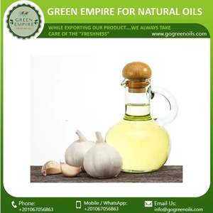 Factory Supply <b>Fresh</b> Quality <b>Garlic</b> Essential Oil Pure and Natural Cold Pressed Organic <b>Garlic</b> Essential Oil - Product Image 2