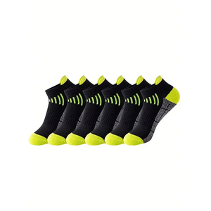 Chaussettes de sport personnalisées en gros avec logo – Chaussettes de compression unies pour le cyclisme, la course à pied et le football pour garçons - Product Image 2