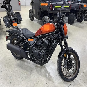 Disponible 2026-2025 Rebel 1100T DCT (Moto) PRÊT À EXPÉDIER - Product Image 1