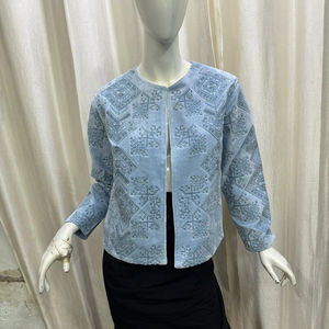 Chaquetas de Invierno para Mujer de Talla Única, Terciopelo de Algodón Puro Indio, Bordado Floral Hecho a Mano, Botones Decorados para la Temporada de Otoño - Product Image 1