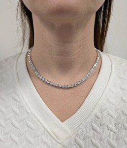 Collar de diamantes redondos certificados de 30.00 quilates, color EF, claridad VVS, cultivados en laboratorio, en oro de 14 quilates, para bodas y fiestas. - Product Image 4