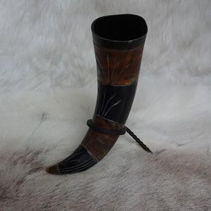 Best Stylish Natural Crafts Horn Carved Animal Horn Elegant <b>Drinking</b> with Metal <b>Stand</b> Souvenir - Product Image 1