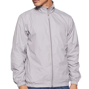 Veste coupe-vent personnalisée en usine directe 2025 pour la randonnée veste de pluie en polyester imperméable personnalisée pour hommes 100% - Product Image 1