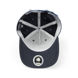 Gorra de béisbol ajustable de 5 paneles de algodón con borde curvo con logotipo bordado en 3D - Product Image 5