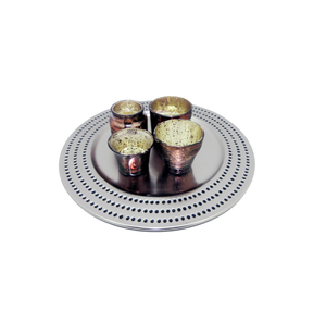 Plato redondo de hierro/vidrio para servir con 4 platos de peltre votivo y bandeja para servir comida en restaurante hecho a mano - Product Image 1