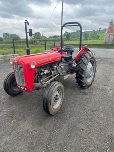 Tractor de Ruedas Massey Ferguson MF 35 4WD con Motor de 160 CV de Potencia Nominal - Product Image 5