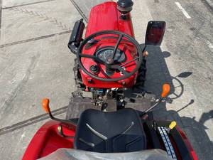 รถแทรคเตอร์การเกษตรแมสซีย์เฟอร์กูสัน5118 4WD ประสิทธิภาพสูงอุปกรณ์การทำฟาร์มสำหรับงานหนักเครื่องยนต์20แรงม้า - Product Image 4