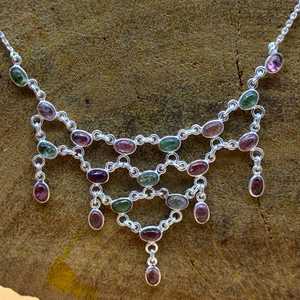 Ethnique Moderne 925 Argent Massif Artisan Fabriqué Tourmaline Gemstone Cluster Collier pour Enfants Fabriqué À La Main Dans Le Réglage De La Lunette - Product Image 2