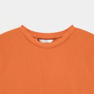 T-shirts décontractés pour femmes en coton de haute qualité à la mode avec impression personnalisée de logo vierge pour dames OEM - Product Image 4