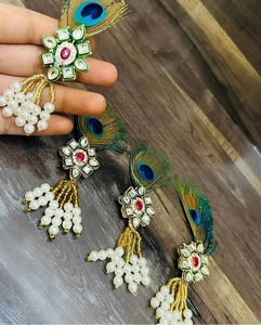 Broche de pluma de pavo real Kundan surtido, accesorio de boda chapado en oro para hombres y mujeres, regalos de padrino, regalos de bienvenida y devolución - Product Image 4