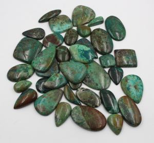Vente en gros de cabochons de chrysocolle naturelle, pierre semi-précieuse verte, pierre en vrac pour la fabrication de pendentifs de cristal de guérison, artisanat - Product Image 2