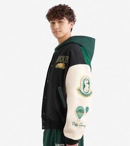 Chaqueta Universitaria Nueva 2025 con Estampado por Sublimación Interior, Diseño de Alta Calidad, Logotipo Personalizado, Mangas de Cuero, Parches Bordados - Product Image 4