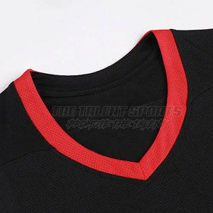 Ensemble d'uniformes de basketball unisexes haut de gamme avec tissu respirant et design anti-transpiration sans manches pour l'été - Product Image 3