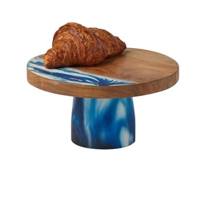 Soporte para servidor de frutas de madera con acabado de resina decorativa grabada a mano, soporte para plato de pastel personalizado para Celebración de fiesta de cumpleaños - Product Image 1