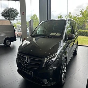 NICELY USED 2024 TOURER L29 PRO+ 8 ZITPLAATSEN + AIRMATIC PST ACHTER MPV - Product Image 1