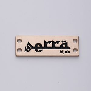 Étiquettes de logo en métal personnalisées à coudre pour vêtements, estampage à chaud et placage, découpe laser, taille personnalisée - Product Image 4