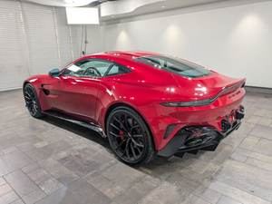 Voiture préférée des clients 2025 Aston Martin Vantage Coupé RWD 2 portes LHD - Product Image 2