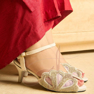 Fabriqué au Pakistan, prix bas, haute qualité, imprimé, antidérapant, personnalisable, dessus en velours, sandales à talon, services OEM, nouveau style - Product Image 2