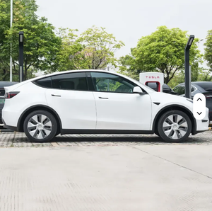 Nuevo Modelo 2022 Tesla Model Y 4WD Sedán Eléctrico de Alto Rendimiento, Vehículo de Nueva Energía con Motor EV y Caja de Cambios Automática, Emisión Euro IV Izquierda 4 - Product Image 4