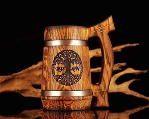 Tasse Viking en bois avec gravure sculptée à la main de haute qualité - Product Image 3