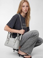 Tas Selempang Wanita Model Boston Mini Warna Abu-abu Bahan Kulit PU dengan Ritsleting dan Pegangan Atas, Desain OEM ODM Label Pribadi Logo Kustom