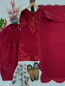 Conjunto de diseñador con bordado de lentejuelas y trabajo de corte, top de cristal romano con pantalón palazzo y dupatta de georgette, completamente cosido y listo para usar. - Product Image 5