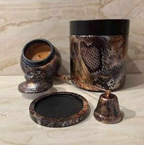 Outil de couverture de bougie Extincteur de bougie avec longue poignée pour éteindre la flamme de la bougie en toute sécurité - Product Image 3