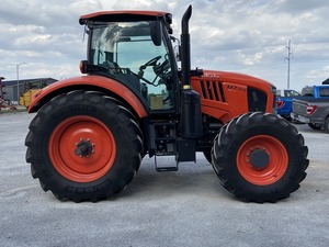 Tractor Kubota M7-154 de 155 HP - Tractor Agrícola Diésel 4x4 para Agricultura Comercial - Product Image 3