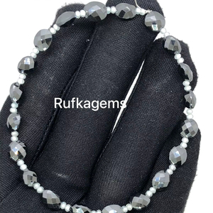 Cuentas de diamantes Moissanite redondas blancas y forma elegante negra - Product Image 2