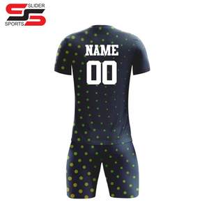 Venta al por mayor OEM uniforme de fútbol personalizado impresión por sublimación de manga corta y pantalones de poliéster de alta calidad uniforme de fútbol de secado rápido - Product Image 6