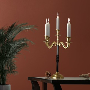 Bougeoir élégant en métal pour le salon, pièce maîtresse de décoration de maison moderne, pièce de décoration de table élégante - Product Image 4