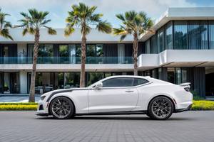 Auto sportive Chevrolet Camaro ZL1 V8 Finished Line Edition SS usate del 2023 |   Pronto per l'esportazione - Product Image 5