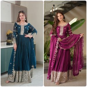ชุดอานาร์กาลี ดีไซน์สวยงามแบบอินเดีย-ปากีสถาน ผ้าไหม ปักลายด้วยเลื่อม เหมาะสำหรับงานปาร์ตี้ งานแต่งงาน ชุดแบบดั้งเดิม และชุดลำลอง - Product Image 1