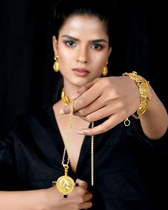 Chaîne de pendentif de pièce de monnaie en laiton d'or fabriqué à la main collier en laiton de mode brillant de style vintage de concepteur attrayant fabriqué en inde - Product Image 3