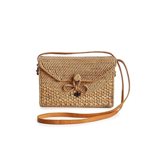 Sac de plage en rotin pour femme bohème élégant sac à main en paille tissé à la main avec bracelet en cuir pour la mode estivale - Product Image 5