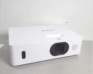 Proyector LCD HD Hitachi CP-WU5505 WUXGA de Alta Calidad, 5000 Lúmenes ANSI - Product Image 1