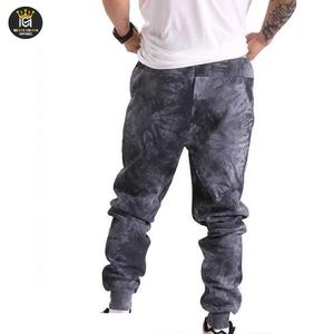 Jogging délavé à l'acide pour hommes fabriqué en usine, coupe confortable, fermeture à cordon de serrage personnalisée, pantalon léger et décontracté pour hommes délavés - Product Image 6