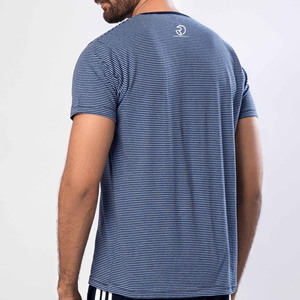 Proveedores de Pakistán que ofrecen camisetas en blanco al por mayor con bordado OEM ODM y MOQ para la producción de ropa personalizada - Product Image 4