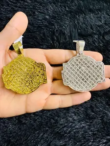 Colgante para Hombre Chapado en Plata, Estilo Hip Hop, para Compromiso, Boda o Fiesta, Personalizable, con Micro Pavé de Circonita Cúbica (CZ) y Acabado Iced Out Bling - Product Image 3