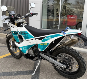 100% AUTHENTIQUE Meilleure Vente Nouvelle Moto Tout-Terrain Kove 450 Rally Pro 2025 avec Garantie de 2 Ans Prête à être Expédiée - Product Image 2