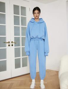 Sweat à capuche et jogging d'hiver pour femmes avec logo avant Vente en gros Sweats à capuche et pantalons de survêtement des fabricants - Product Image 6