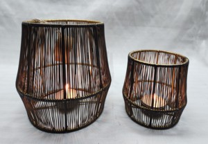 โคมไฟเหล็กเคลือบผงสีดำ/ สีทองทำด้วยมือขนาดเล็กไม่ซ้ำใครตกแต่งบ้านที่วางเทียนโลหะ - Product Image 6