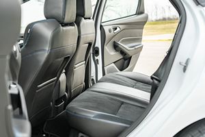 ฟอร์ด โฟกัส อาร์เอส ปี 2016 สภาพดีเยี่ยม เกียร์ธรรมดา ขับเคลื่อนสี่ล้อ - Product Image 3