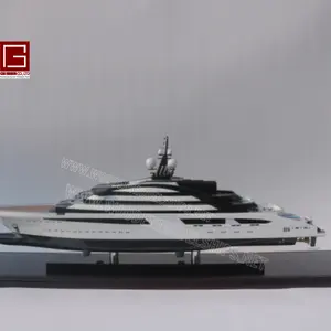 SPEED BOAT MODEL LURSSEN OPUSS LUXURYY YACHT/ WOODEN MODEL BOAT / HANDICRAFT WOODEN MODEL SHIP