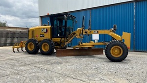 รถเกรดเดอร์มือสอง ปี 2021 รุ่น 140GC พร้อมเครื่องยนต์ PLC เกียร์ และปั๊ม ขาย - Product Image 2