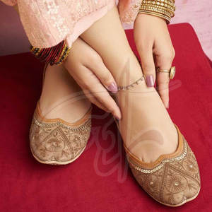 Zapatillas Khussa de Mujer de Color Sólido, Alta Calidad, con Estampado de Moda, Antideslizantes, Casuales, Cómodas, de Piel Sintética, en Oferta - Product Image 4